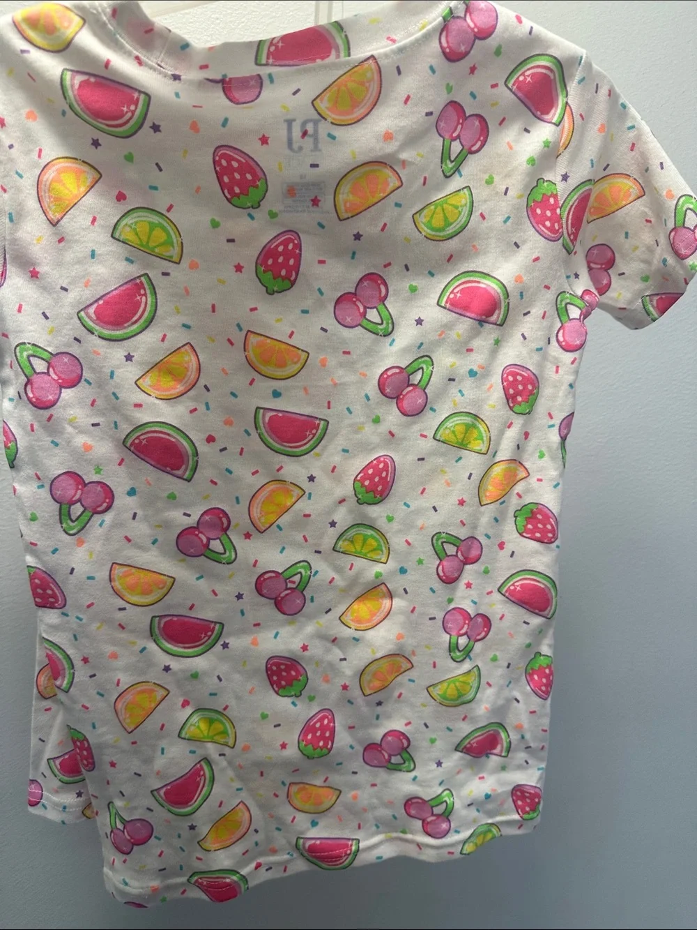 The Children's Place White Fruit-Print Girls Pajama Set size 12. Nwt